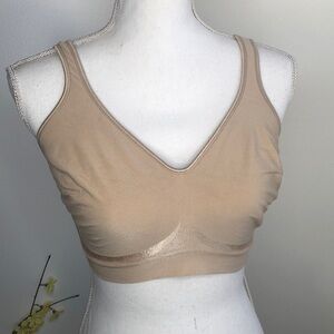 NWOT Wireless nude bra